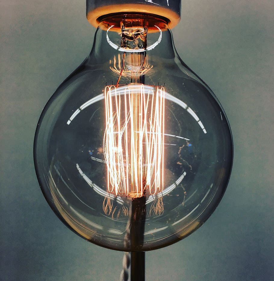 Closeup Vintage Lightbulb Idea, objects, glass - Material, alcohol HD wallpaper