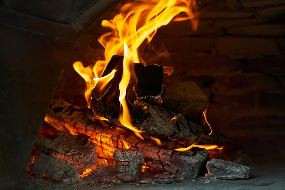 bonfire, flame, ali, macro, fireplace, cook, dark, photo, wind HD wallpaper