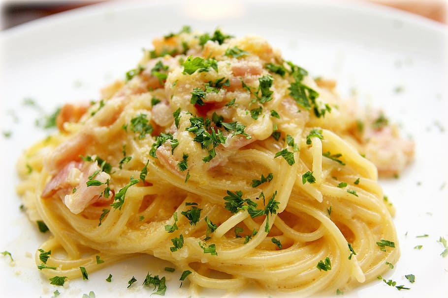 spaghetti pasta, carbonara, food, meal, dinner, plate, savory Sauce, HD wallpaper