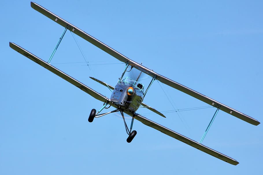 biplane flying, double-decker, propeller, airplane, aircraft HD wallpaper