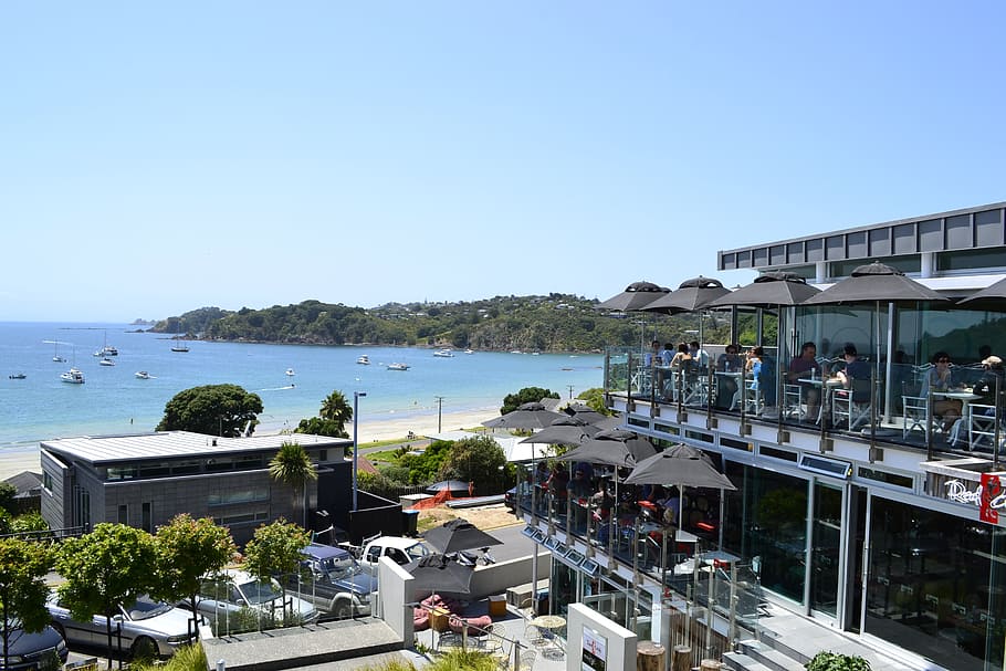 waiheke-island-seaside-cafe-restaurant.jpg