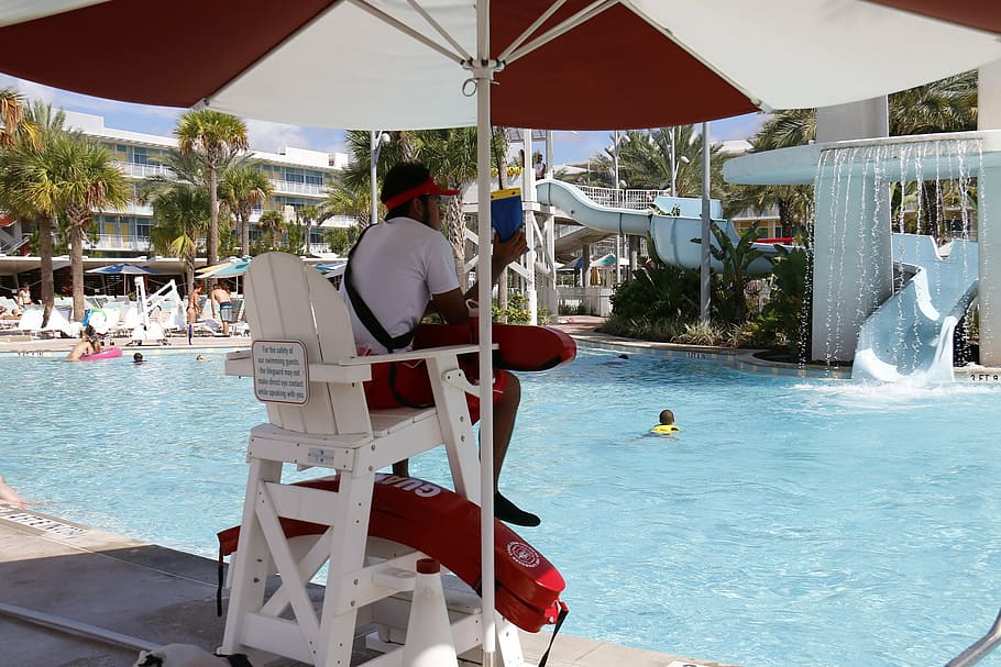 work, job, pool, holidays, summer, security, safe, people working HD wallpaper