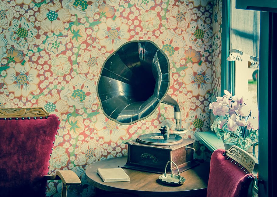 brown and black gramophone on the table, vinyl, record, player HD wallpaper