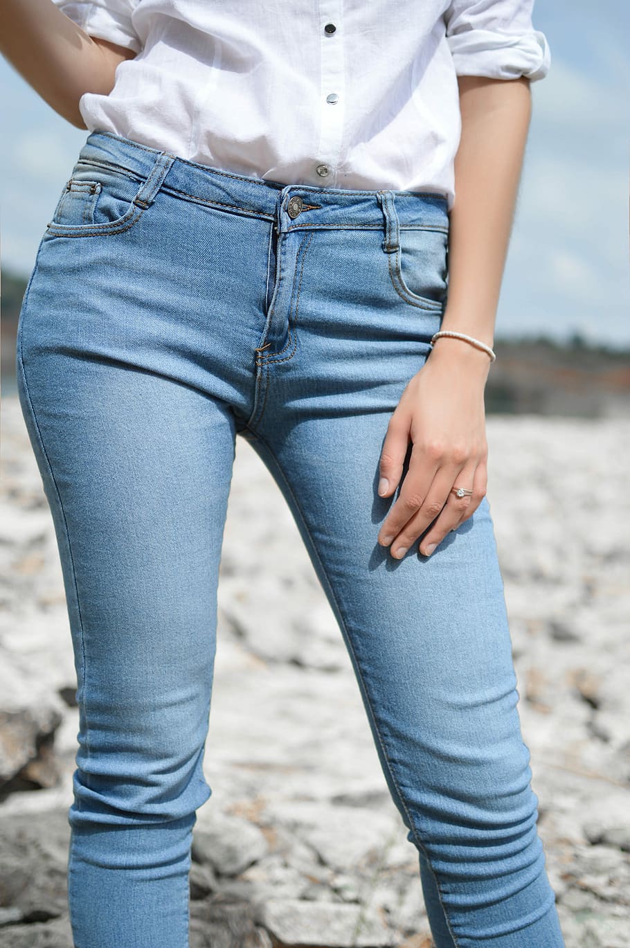 Photo of Women In Denim Shirt and Jeans Posing · Free Stock Photo-sonthuy.vn