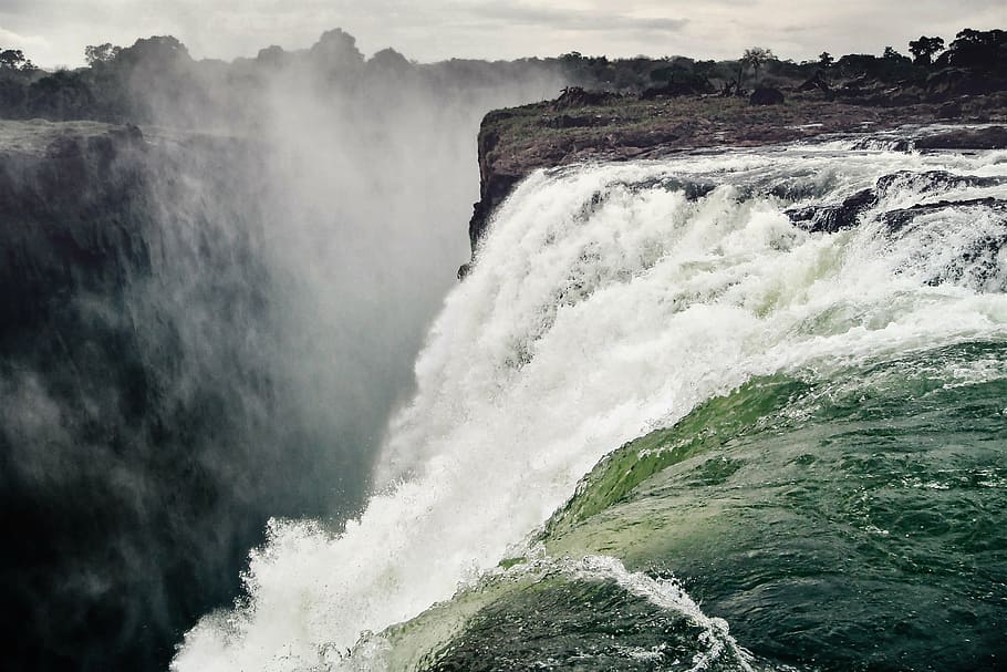 photography of waterfalls, victoria falls, spray, zambezi, river