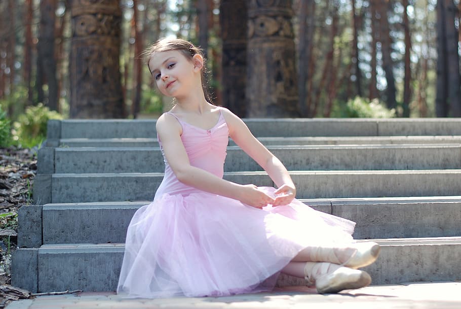 girl wearing a pink ballerina suit, ballet, ballet tutu, dancer