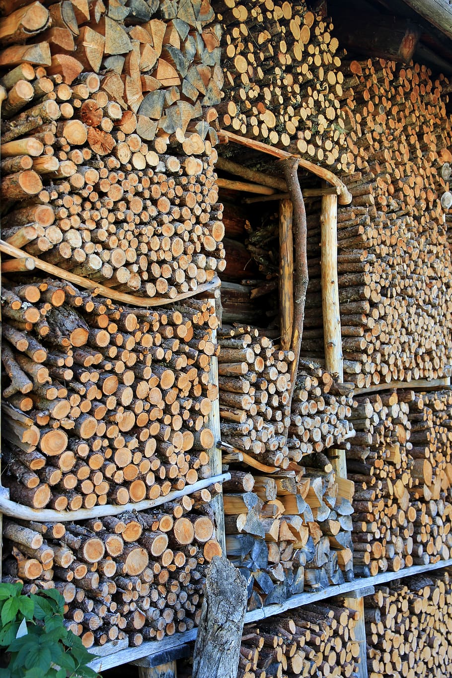 wood, firewood, stack, holzstapel, growing stock, storage, combs thread cutting, HD wallpaper