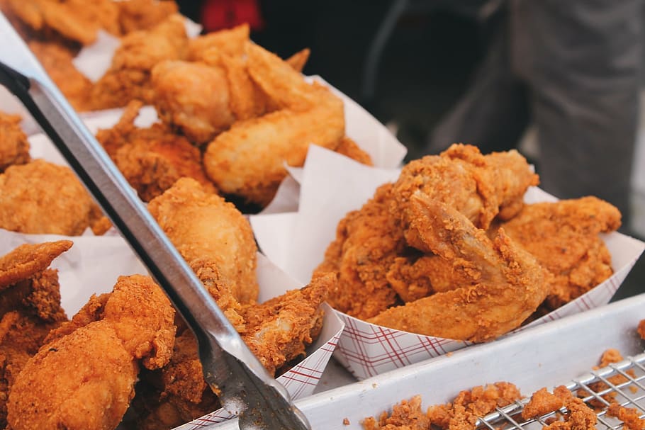 fried chickens on white bowls, fast food, meal, restaurant, dinner