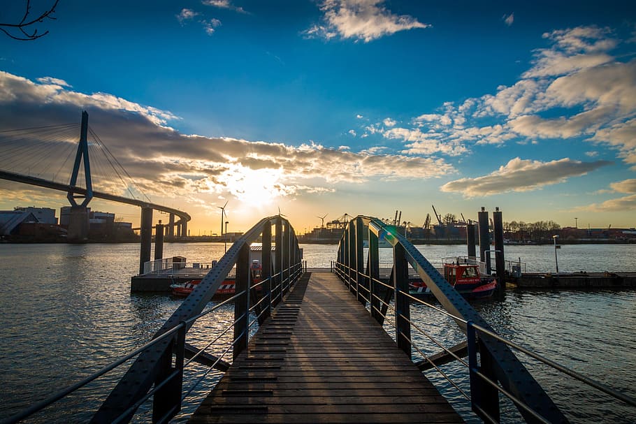 still, items, things, yachts, boats, dock, pier, wood, bridge HD wallpaper