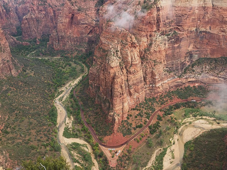 Over the Edge, aerial photography of cliff, mountian, national park, HD wallpaper