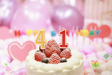 Strawberry cake with 41 candle, dessert, food, celebration, sweet Food HD wallpaper