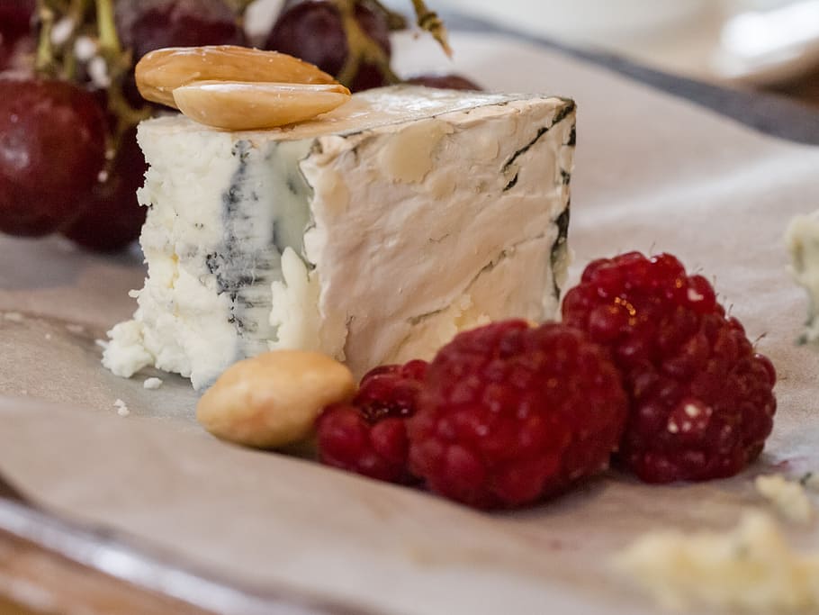 cheese, fruit, nuts, food, snack, food and drink, berry fruit HD wallpaper