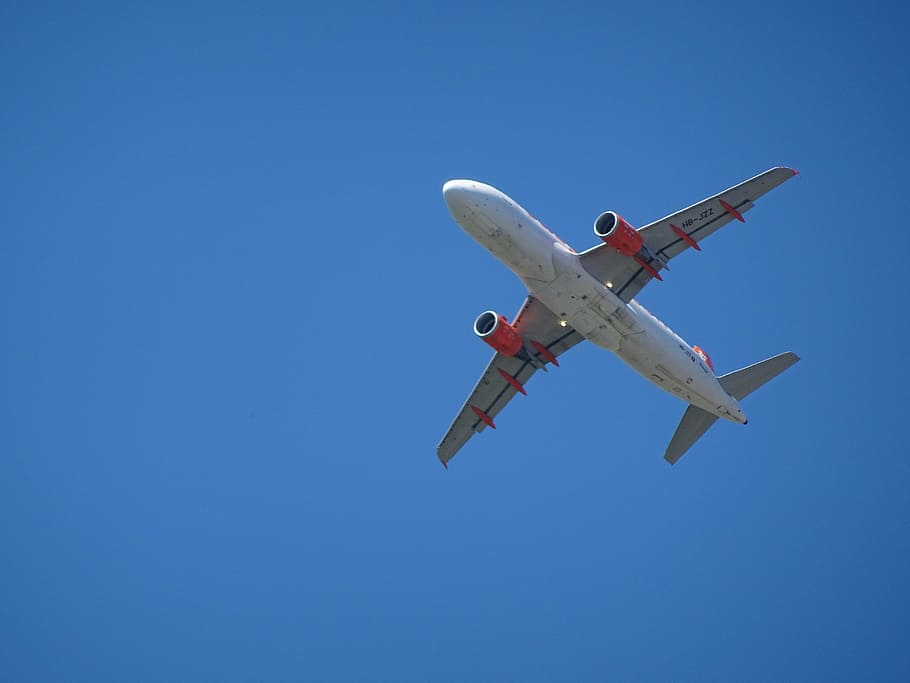 passenger airplane soaring in the sky, aircraft, blue, engine HD wallpaper