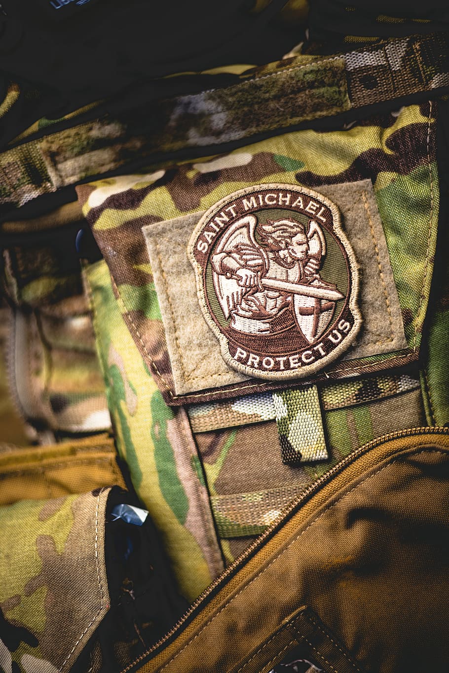 Saint Michael Protectus patch, Saint Michael badge, military, HD wallpaper