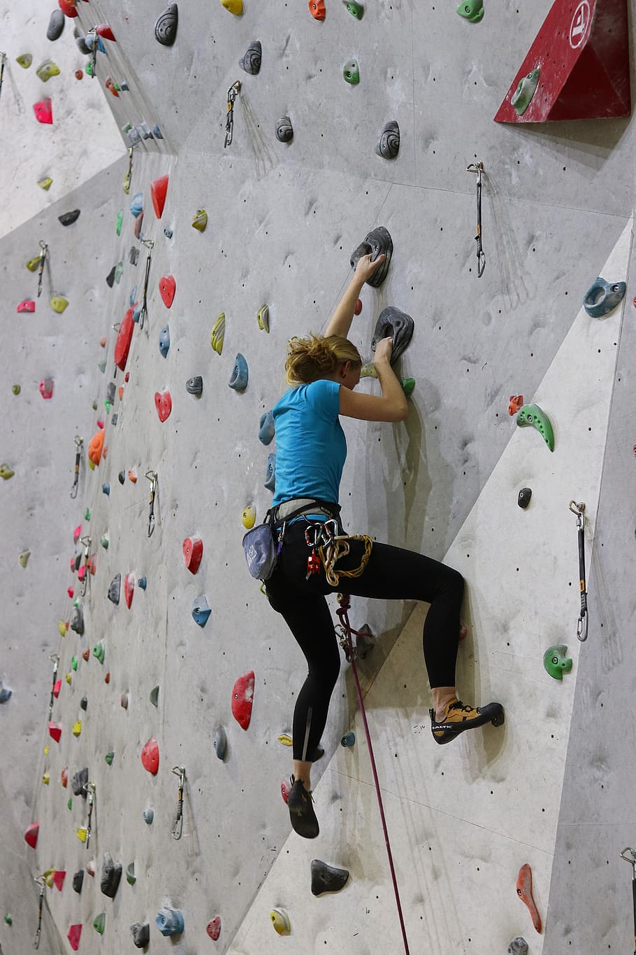 Hd Wallpaper Rock Climbing Wall Performance Extreme Sports Healthy Lifestyle Wallpaper Flare
