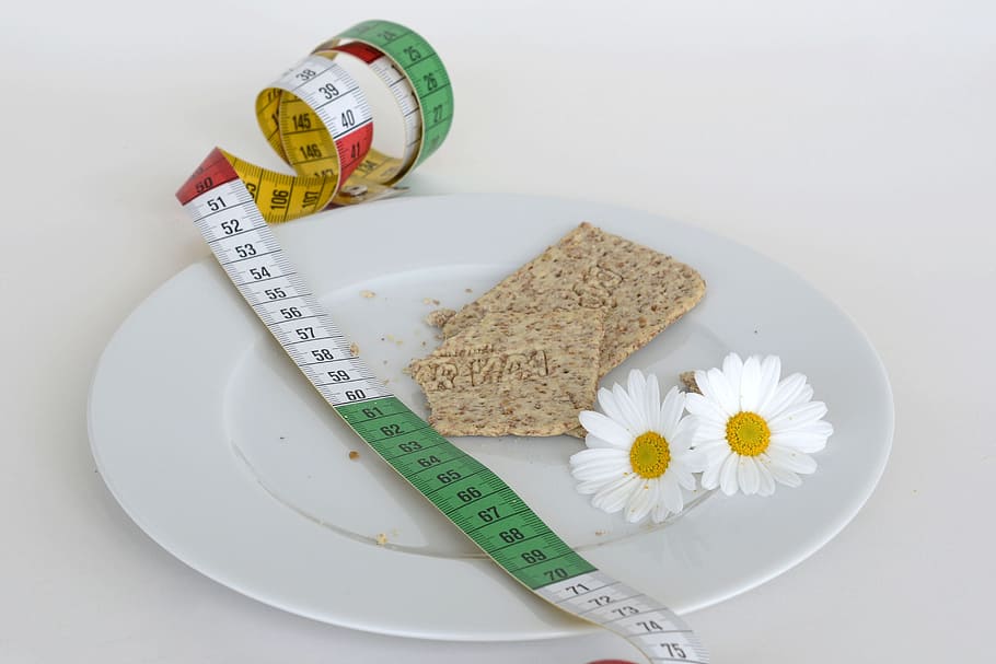 two white daisy flowers beside tape measure, remove, crispbread HD wallpaper