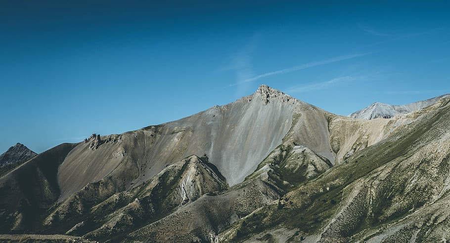 photo of brown mountain, mountain range under blue skies, sky HD wallpaper