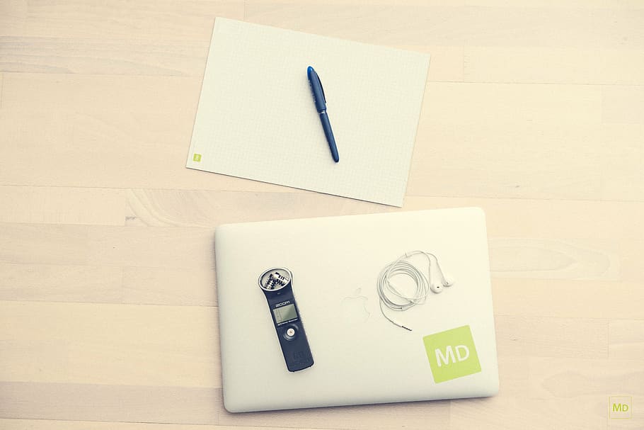 computer, desk, laptop, paper, pen, table, business, indoors HD wallpaper