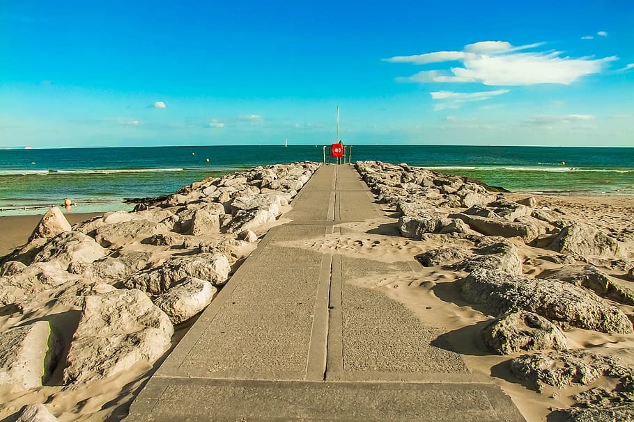 pillar, stone, sea, poole, england, beach, coastline, nature HD wallpaper