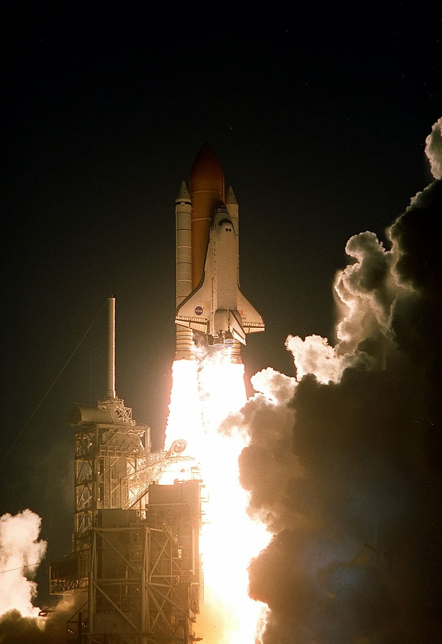 space shuttle night launch photography