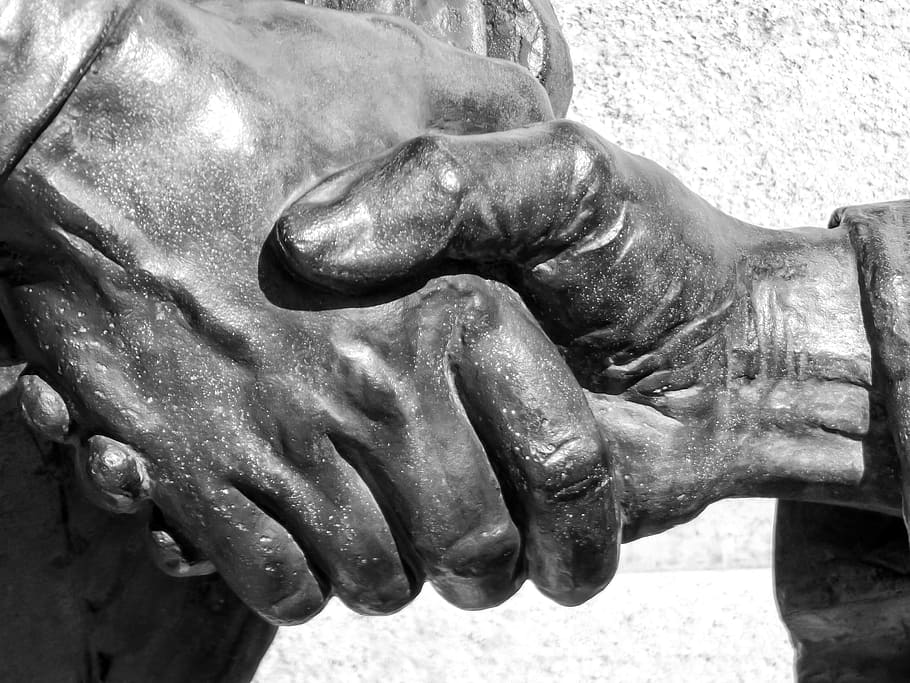 hand, statue, statue hand, bronze, bronze statue, plaza, monument HD wallpaper