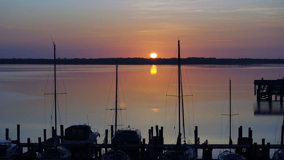 Sun, Water, River, Sunrise, Boats, Piers, sunset, orange color HD wallpaper