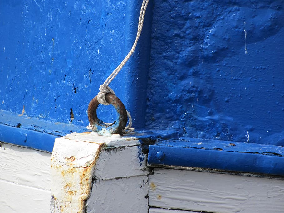 White, Node, blue, ring, old, skill, spraying, day, outdoors HD wallpaper