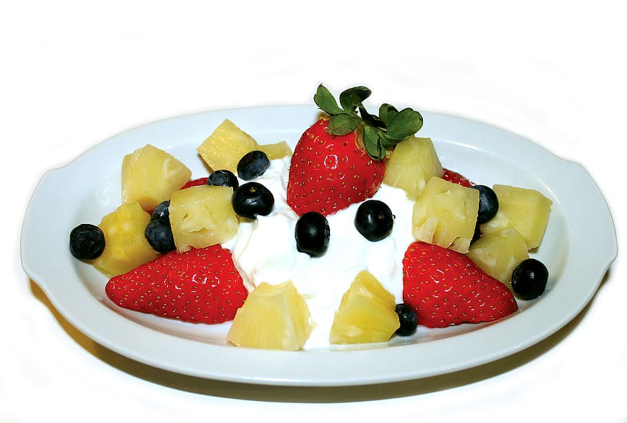 Dessert, Fruit, Strawberry, delights, food, pineapple, blueberry HD wallpaper