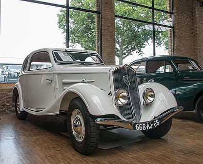 auto, vehicle, transport system, chrome, drive, classic, spotlight HD wallpaper