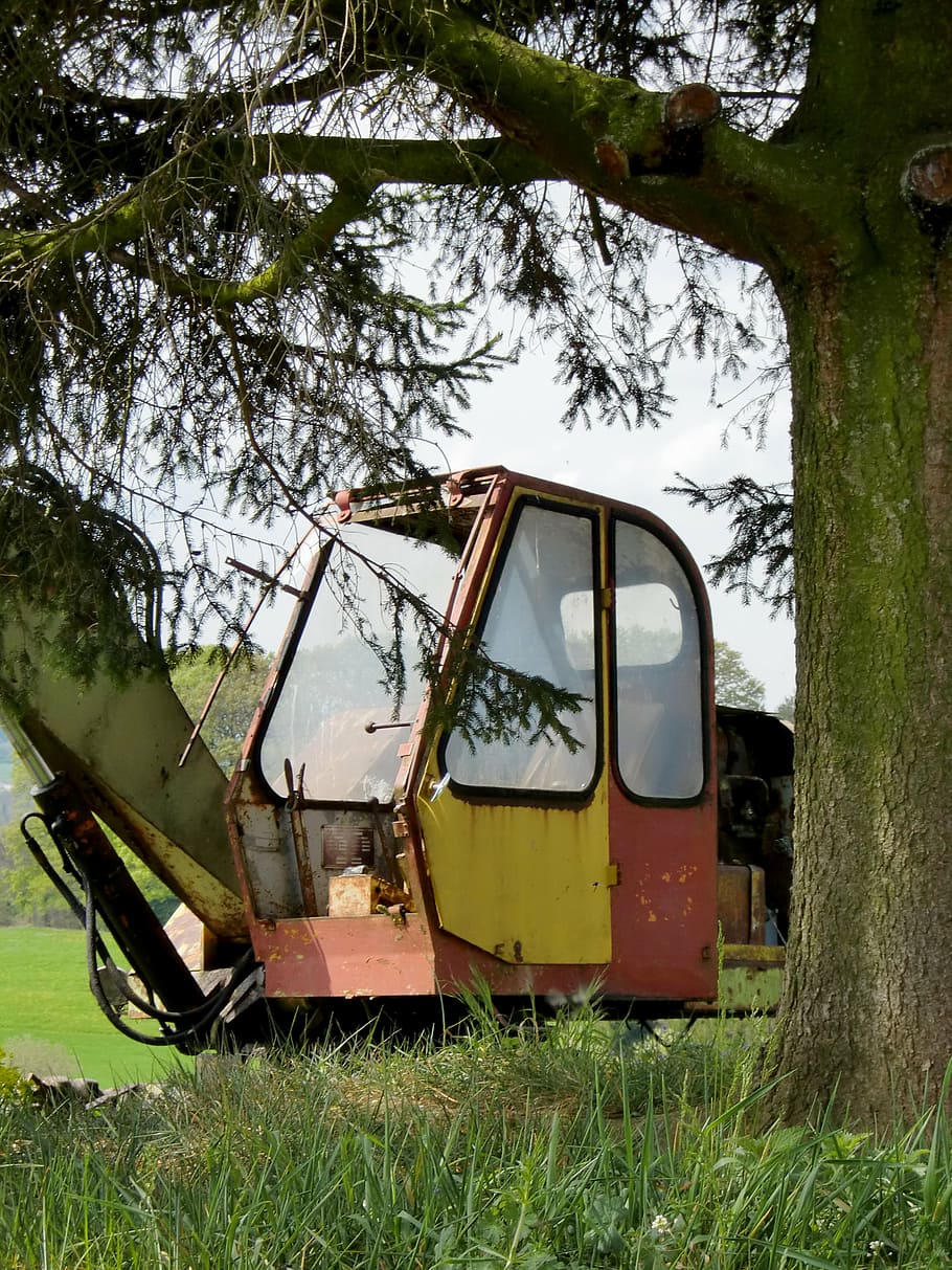 excavators, construction machine, scrap, old, shovel, plant HD wallpaper