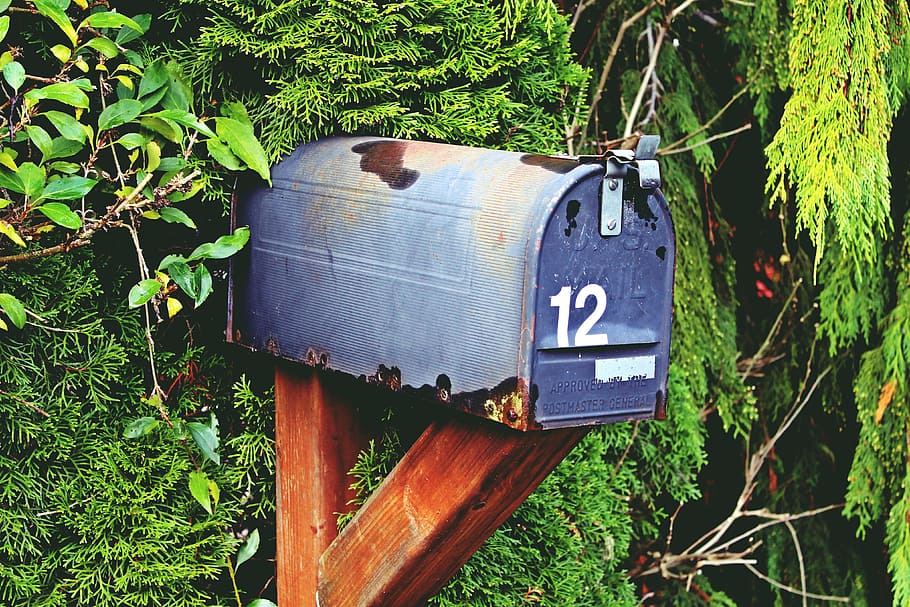 blue metal mailbox on brown wooden post photography, number, twelve, HD wallpaper
