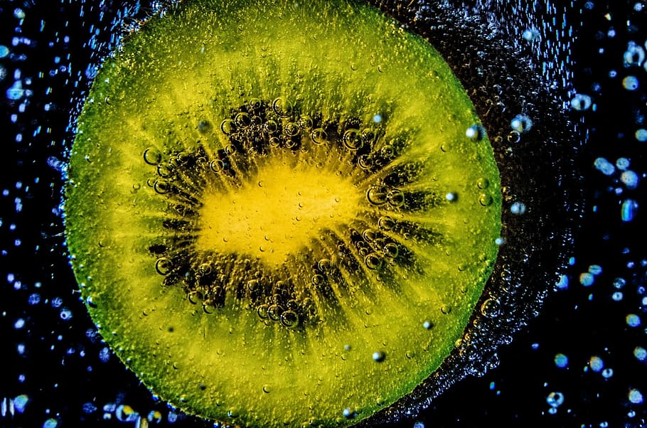 slice kiwi fruit with water, background, beverage, breakfast HD wallpaper