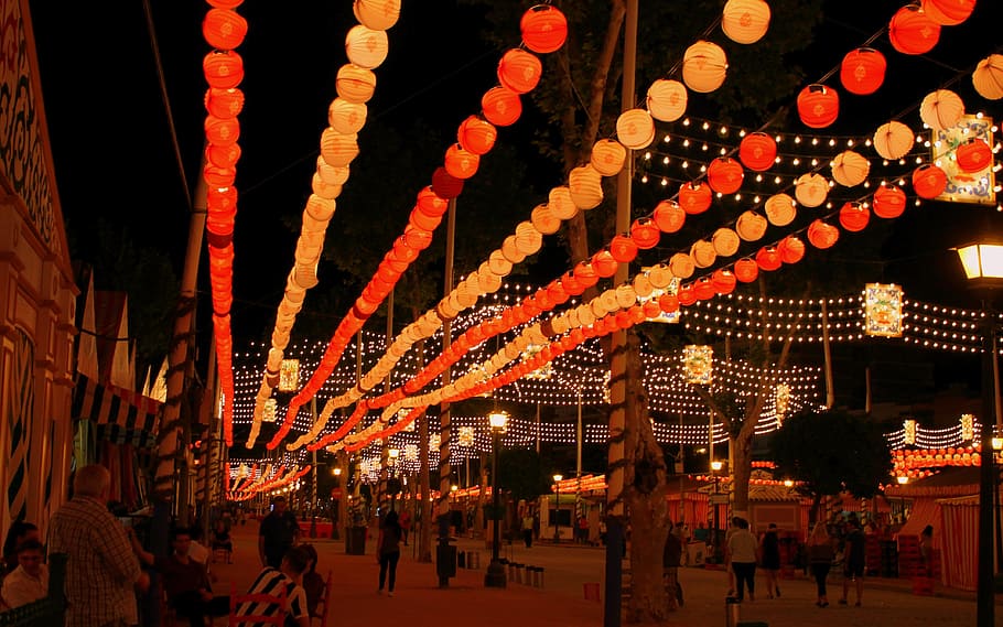 light-garland-garland-lights-string-lights-seville.jpg