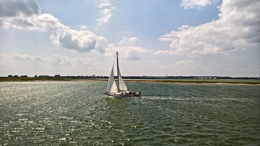 white sailing boat on body of water, ship, einmaster, schlei HD wallpaper
