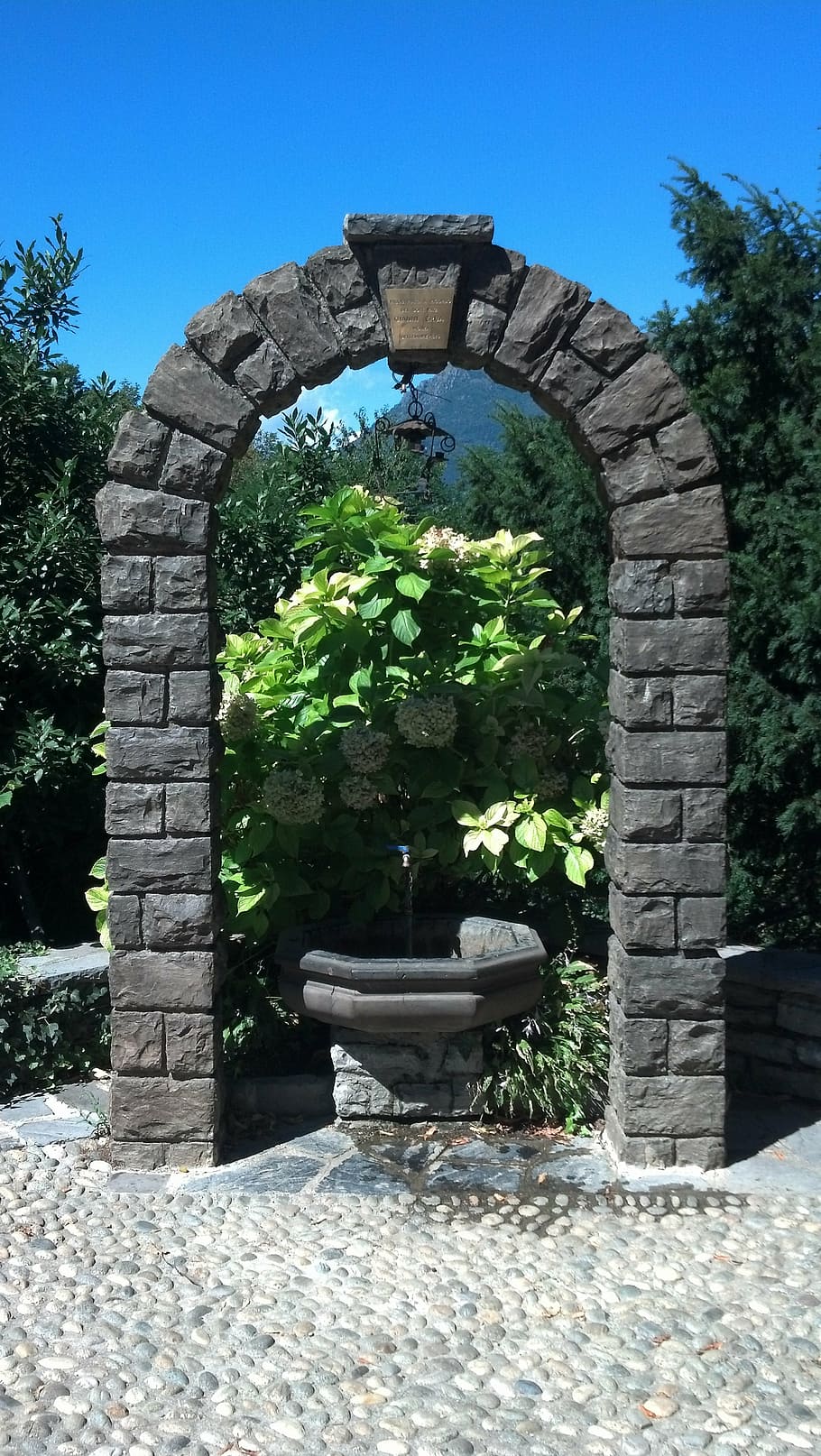 fountain, arch, keystone, arches, italy, masonry, plant, architecture HD wallpaper