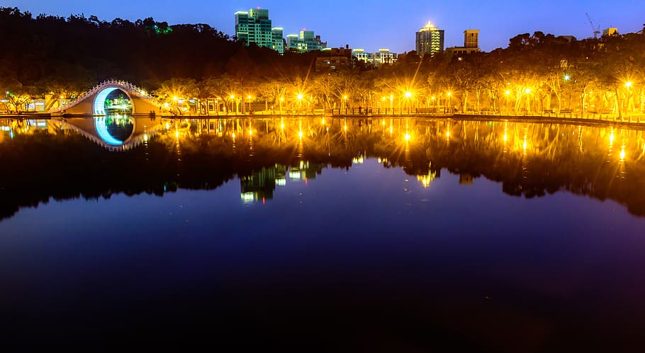 water, reflection, sky, evening, light, dawn, dusk, sunset HD wallpaper