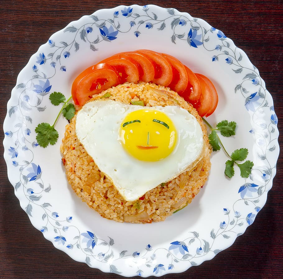 fried rice on white ceramic plate, food, korean cuisine, rice with fried egg, HD wallpaper