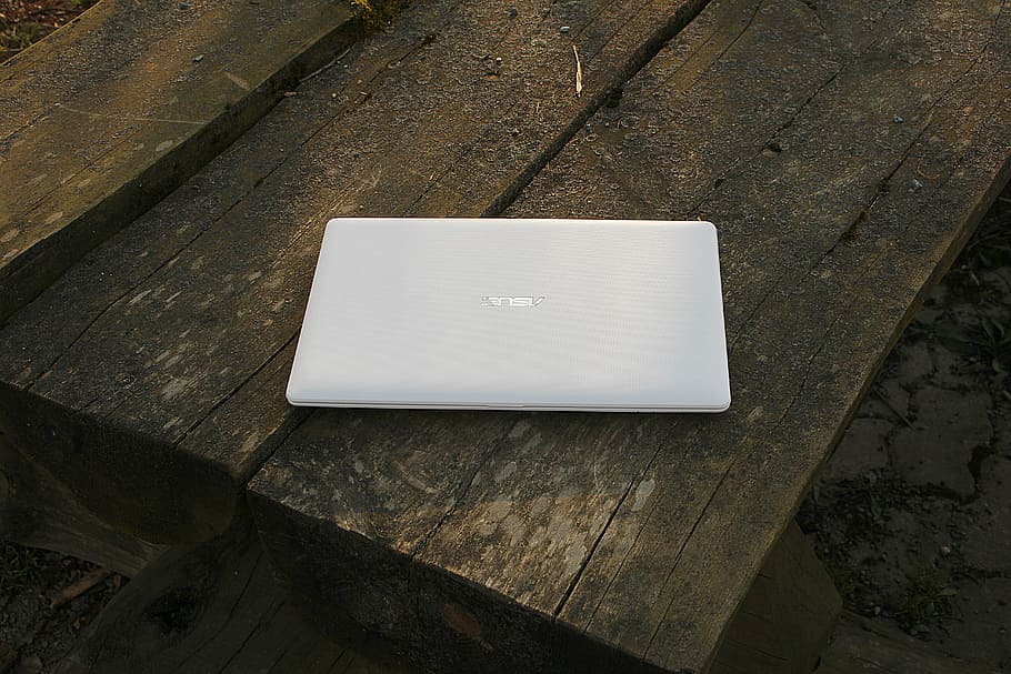 laptop, notebook, work, independent, wood - material, no people HD wallpaper
