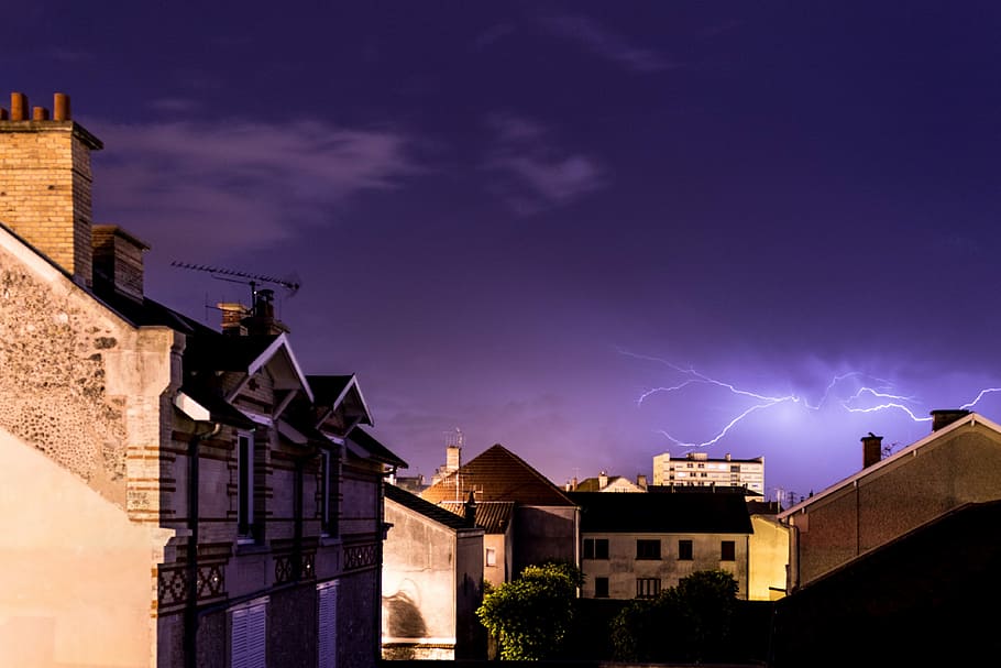 Flash, Lightning, storm, building exterior, architecture, night HD wallpaper