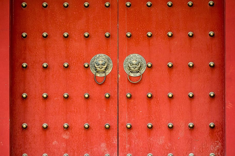 Hd Wallpaper Brown Wooden Wardrobe Door Ye Xian Tower Chinese