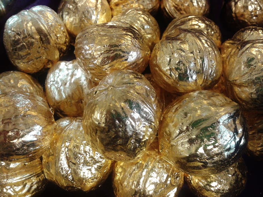 nuts, walnuts, gold, gilded, golden walnut, decoration, christmas HD wallpaper