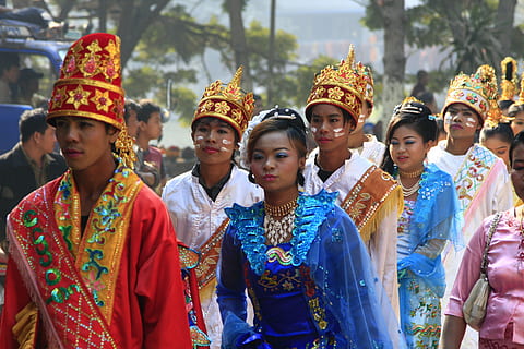 myanmar, mandalay, procession, traditional clothing, group of people HD wallpaper