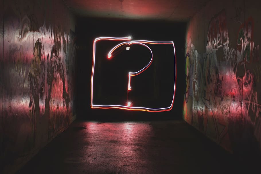 question mark neon signage, question mark LED signage in a hallway, HD wallpaper