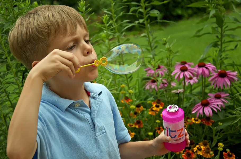 Bubbles, Childhood, Fun, outdoors, people, caucasian Ethnicity HD wallpaper