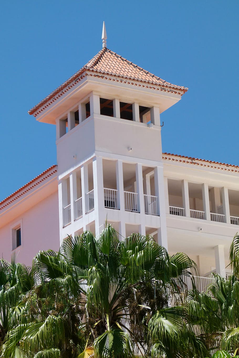 hotel, tower, architecture, building, modern, facade, madeira HD wallpaper