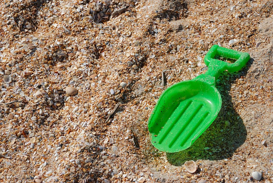 toy shovel, beach, left behind, children, sand, summer, bucket, HD wallpaper