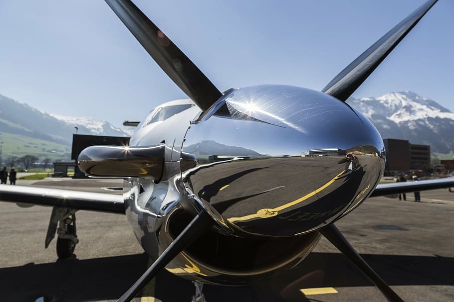 pilatus pc-12, aircraft, turboprop, pilatus-aircraft, mirroring, HD wallpaper