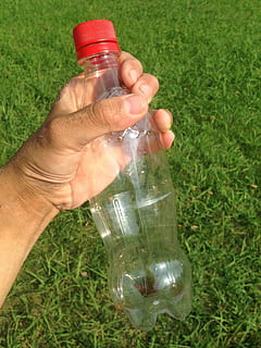 person holding plastic bottle, Right Hand, Palm, Nail, Sign HD wallpaper