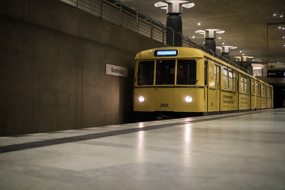 yellow electric train in station, yellow passenger train, underground HD wallpaper
