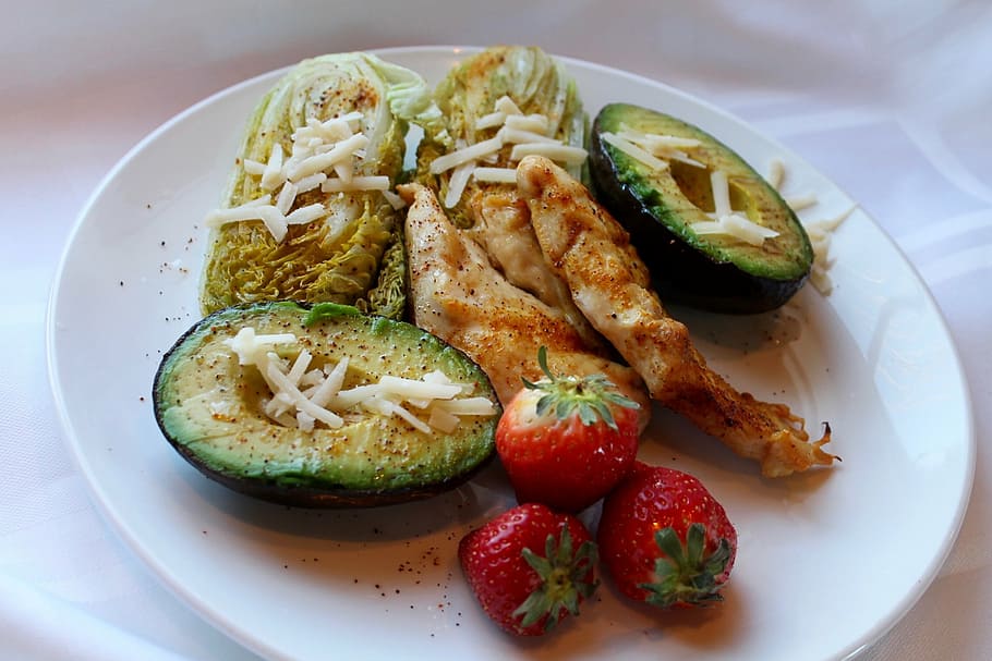 chicken-avocado-heart-salad.jpg